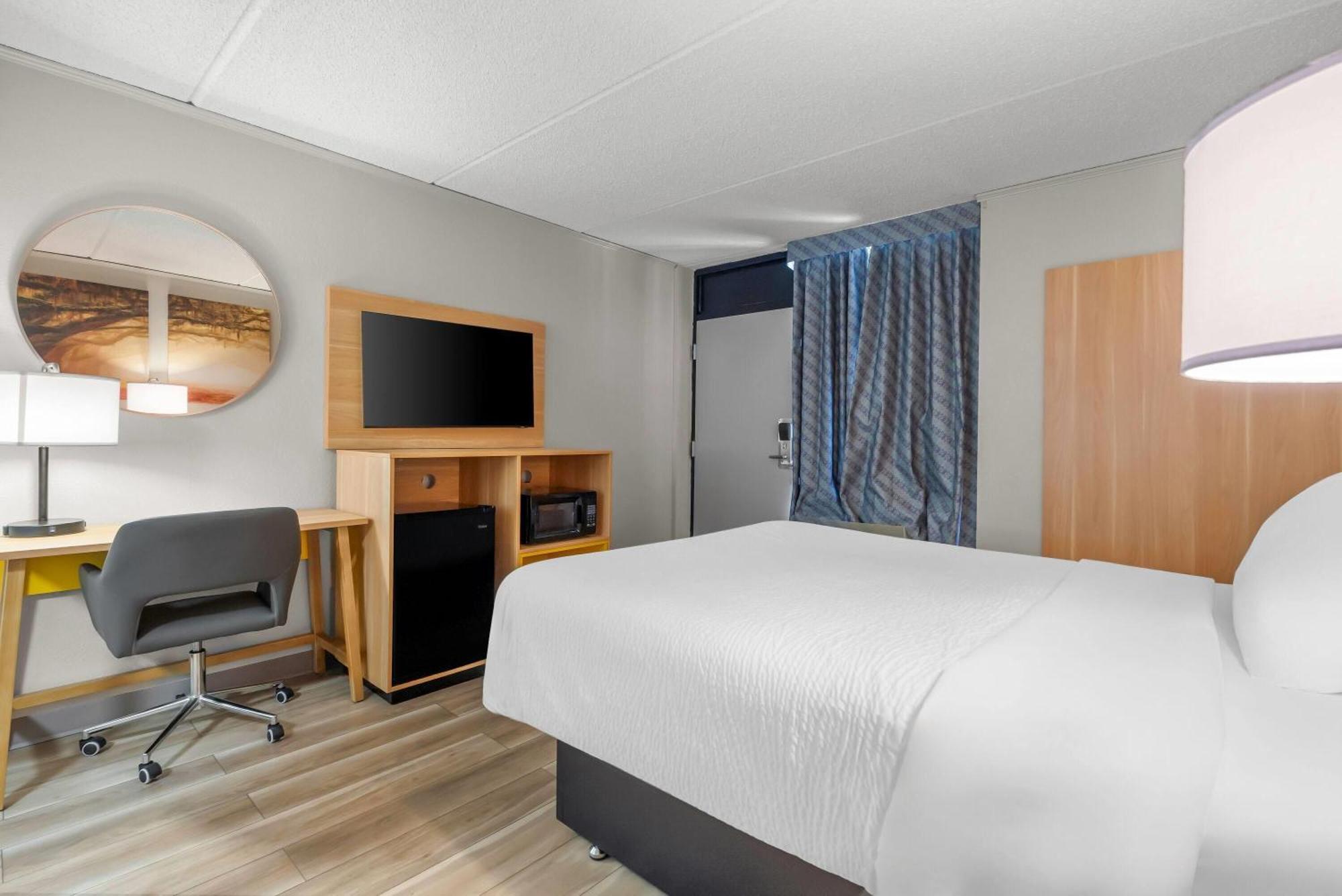Days Inn By Wyndham Statesboro Eksteriør billede